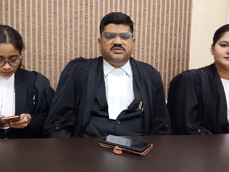 Advocate Pranjal Tiwari, a resident of Jabalpur, has filed a petition.