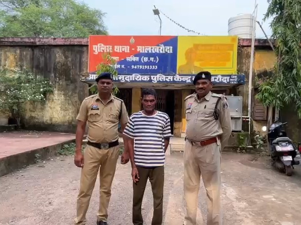 सक्ती जिले में 8 साल की बच्ची से 45 साल के शख्स ने रेप किया है।