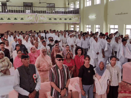 1965 में हुई फिल्लौरा टैंक बैटल की 60वीं वर्षगांठ के मौके पर झुंझुनूं में पूर्व सैनिक।