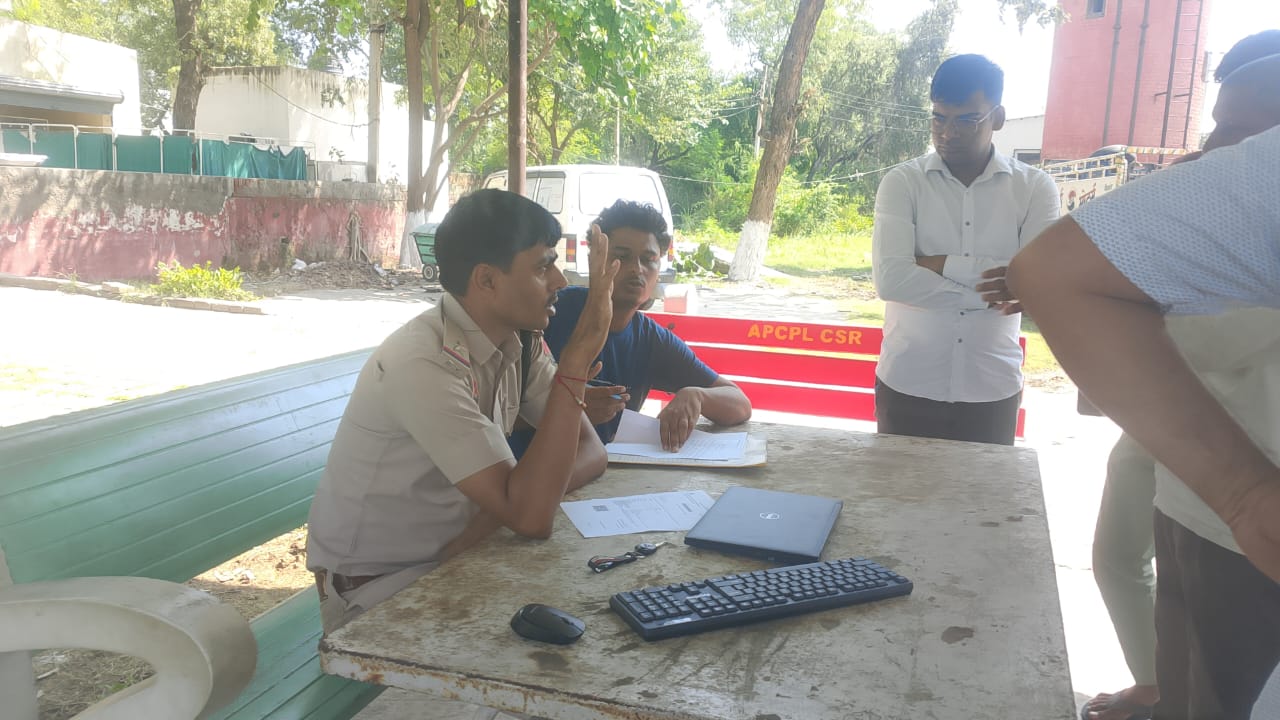 झज्जर में खेत गए व्यक्ति की तमबीयत बिगड़ी, मौत:  साथ गई पत्नी ने बेटे को किया फोन, अस्पताल लाते समय रास्ते में तोड़ा दम – Jhajjar News