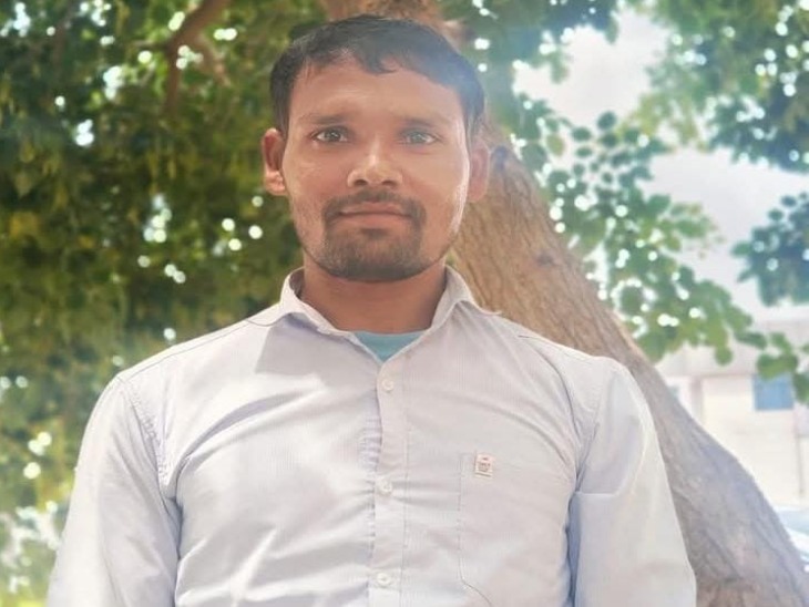 पिता बबली सैनी रात को ही जयपुर से बांदीकुई आया था।