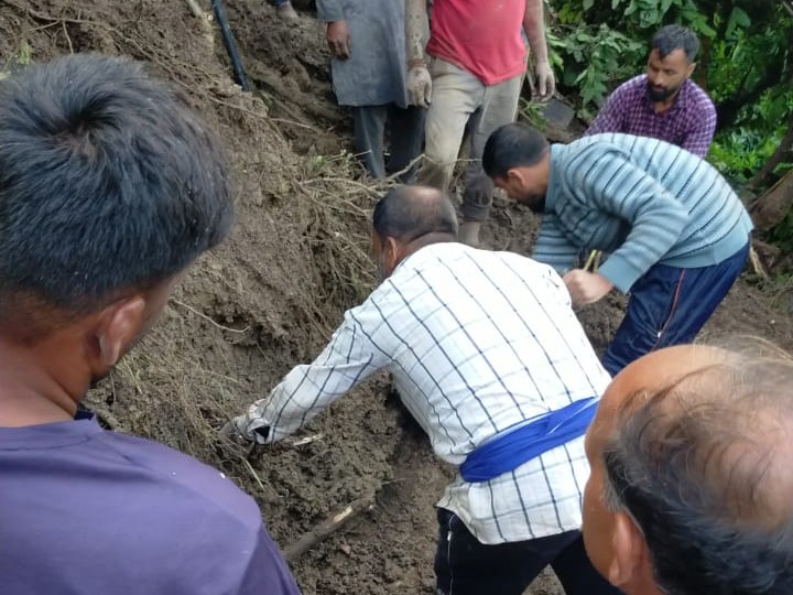 Villagers are looking for people buried in Landslide in Burgta village of Mandi.