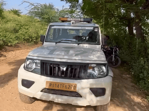 घटना की सूचना मिलने के बाद उद्योग नगर पुलिस मौके पर पहुंची।