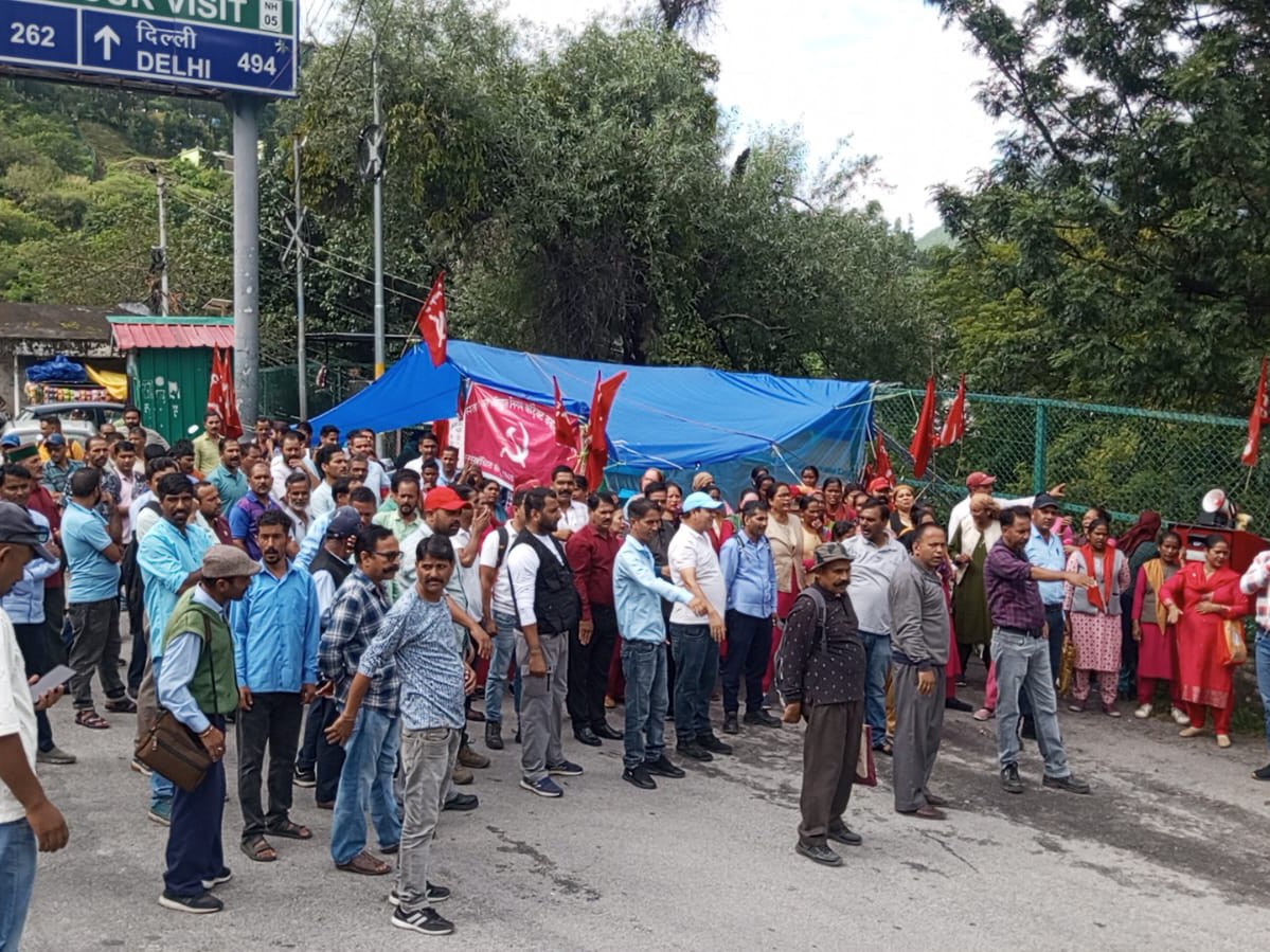 रामपुर में SJVNL कर्मचारियों की 77 दिन बाद हड़ताल खत्म:  प्रबंधन और यूनियन के बीच समझौता; जनवरी से मिलेगी बीमा सुविधा – Rampur (Shimla) News