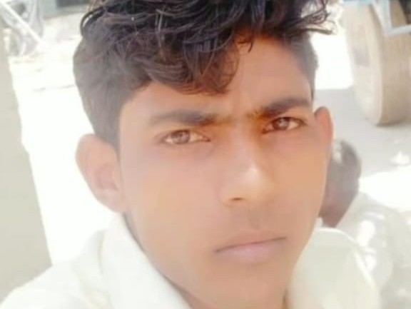 लापता युवक की फाइल फोटो। - Dainik Bhaskar
