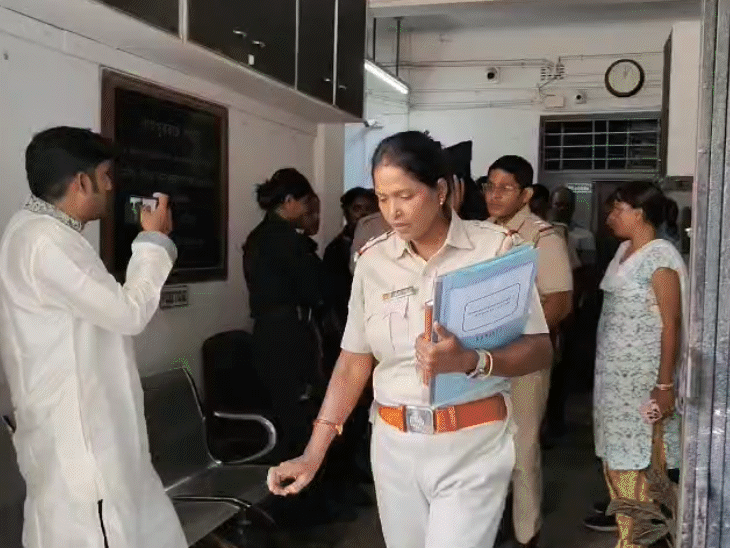पुलिस ने बताया कि आरोपी टीचर मनोज कुमार पाल ने किडनैपिंग के बाद हत्या की बात कबूल की है। - Dainik Bhaskar