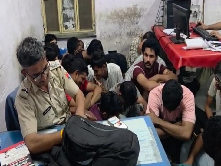 The Alwar Kotwali police station detained more than 50 people on Tuesday night.