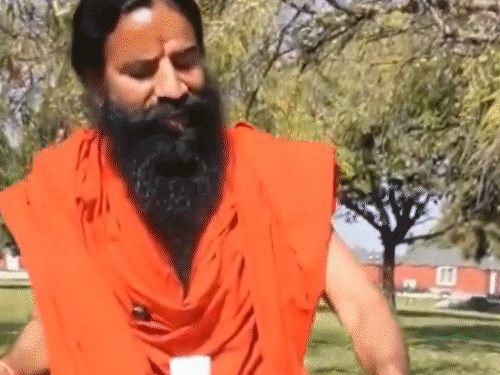 बाबा रामदेव यांनी पतंजली-डाबर च्यवनप्राश जाहिरात प्रकरणी याचिका दाखल केली: दिल्ली HCने म्हटले - प्रत्येक फालतू अपीलला परवानगी देणार नाही, गरज पडल्यास दंड आकारू