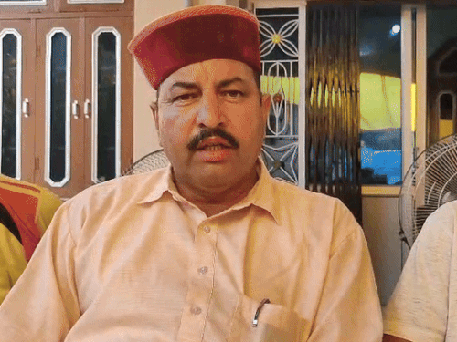 पंचायत प्रधान कमल चौहान