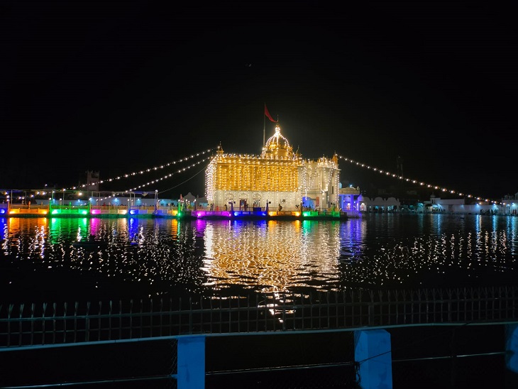 अमृतसर में 4 हजार से ज्यादा बच्चे बने लंगूर:  लाल बाणा पहनकर पहुंच रहे, 10 दिन निभाएंगे कठोर नियम; इस बार विदेश से कोई नहीं – Amritsar News