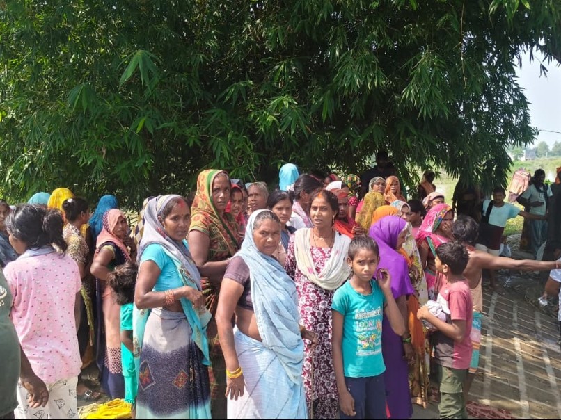 Another youth who went to save a drowning youth died. | डूबते युवक को ...