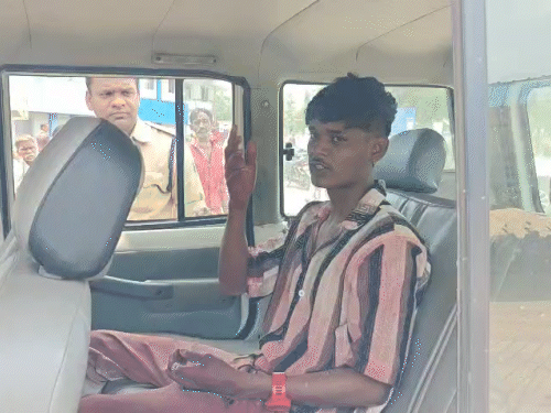 आरोपी छोटे भाई को पुलिस ने न्यायिक रिमांड पर जेल भेज दिया है।