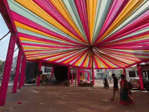 भीलवाड़ा में गरबा महोत्सव को लेकर पांडाल स्थल पर विशेष तैयारियां की गई है।
