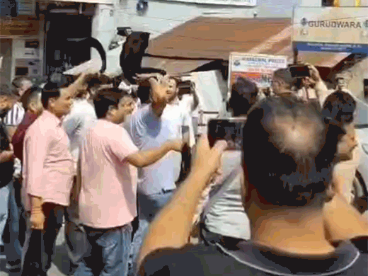 कंगना रनोट को सुंदरनगर में काले झंडे दिखाए:  आपदा में बयानबाजी से युवा कांग्रेस आहत; बचत उत्सव में शामिल होने पहुंची थी सांसद – Mandi (Himachal Pradesh) News