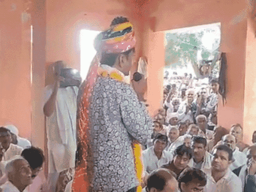 Manudev reached the panchayat on Monday morning in Sinsini village of Deeg. The police was searching for him.