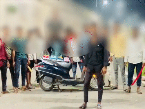 15 आरोपियों में 9 आरोपी नाबालिग हैं। सभी को गिरफ्तार कर लिया गया है।