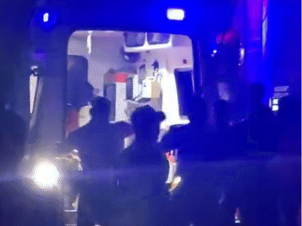 An ambulance was also called on the spot. 9 injured were sent to MY Hospital.