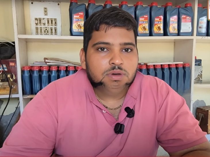 गोहाना में शादीराम उदय राम पेट्रोल पंप का सेल्समैन घटना को लेकर जानकारी देते हुए।