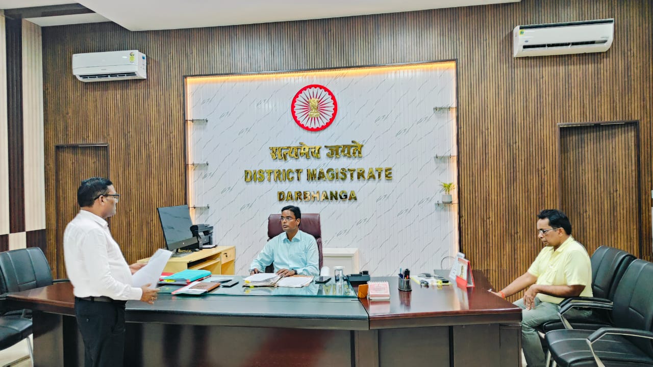 8 पैक्सों में 500 मीट्रिक टन वाले गोदाम बनेंगे:  3 पैक्सों में चहारदीवारी बनाई जाएगी, दरभंगा में जिलास्तरीय समन्वय समिति की बैठक – Darbhanga News