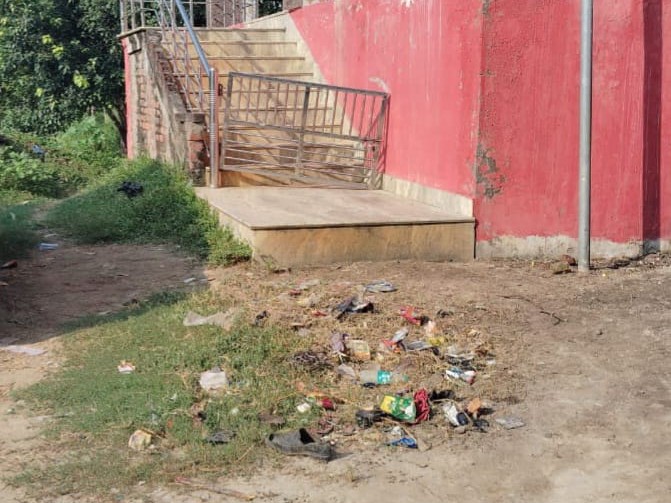 Garbage piles up near Bhadrakali temple during Navratri | नवरात्र में ...