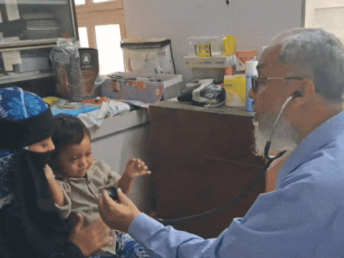 रोजाना आ रहे हैं 50 से 60 बच्चे। वायरल फीवर और डायरिया के पेशेंट ज्यादा।