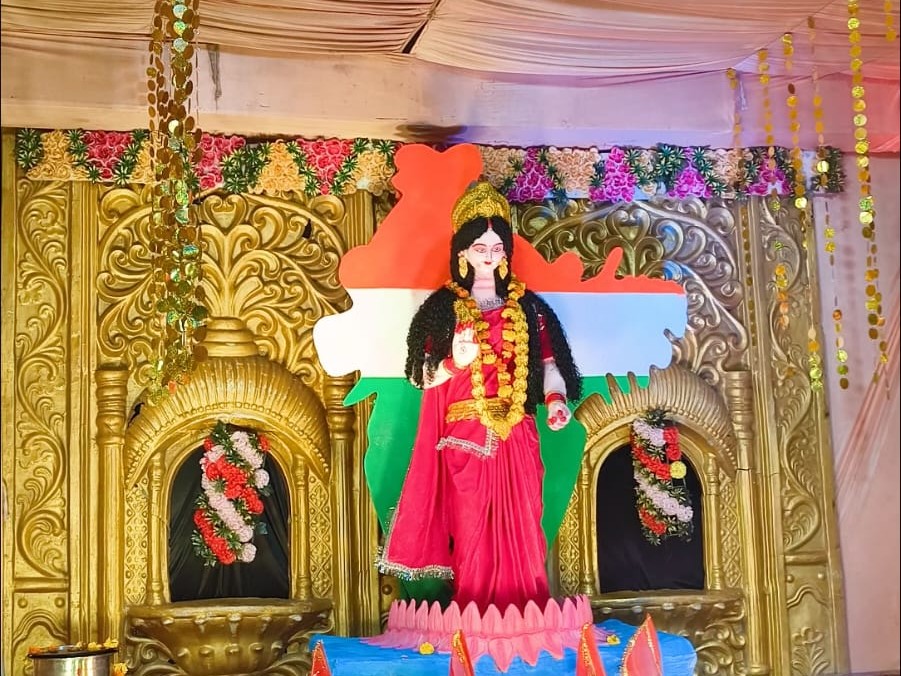 रैकवार मोहल्ला की झांकी