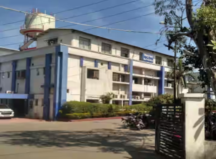रायपुर स्थित पीडब्ल्यूडी कार्यालय।