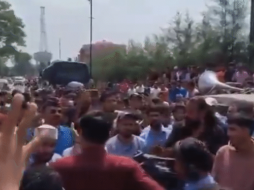 Lakhs of youth have taken to the streets after the recent paper leak scandal of Uttarakhand Subordinate Services Selection Commission (UKSSSC).