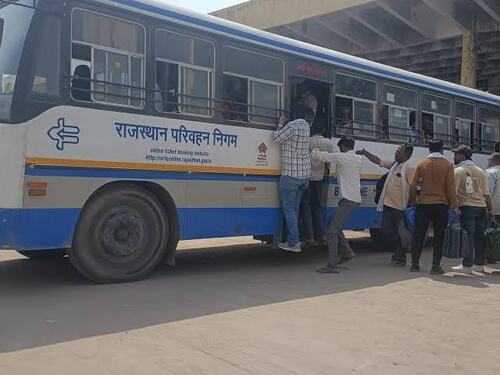 आधे से ज्यादा बेड़ा पुराना, हर माह ब्रेकडाउन से यात्री परेशान, निगम को लाखों का घाटा और लक्ष्य लगातार बढ़ाए जा रहे