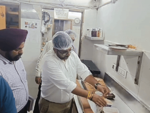 amritsar bakery raid food safety violations notice