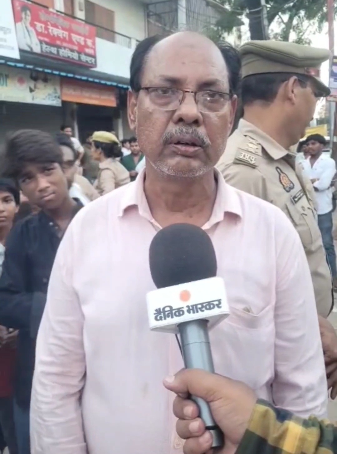आजमगढ़ में मासूम के पिता सरफराज बोले किडनैप कर बेटे की हत्या।