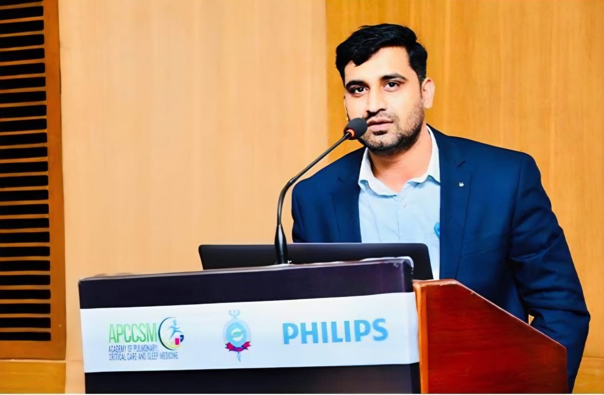 मोटापे से शरीर में सूजन (इन्फ्लेमेशन) बढ़ती है, जो फेफड़ों के ऊतकों को और कमजोर करती है।