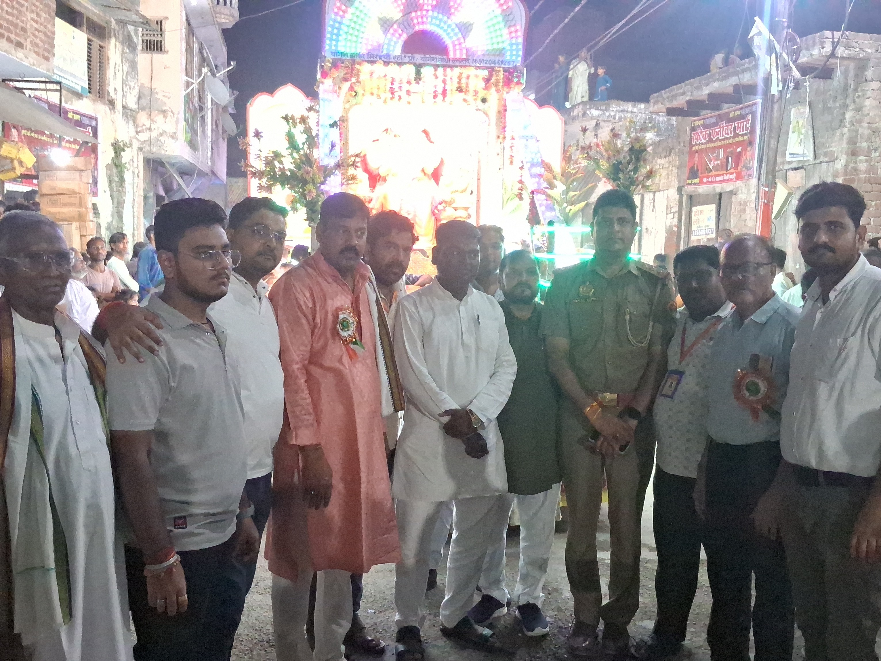 A grand procession of Lord Ram was taken out in Bilsi.