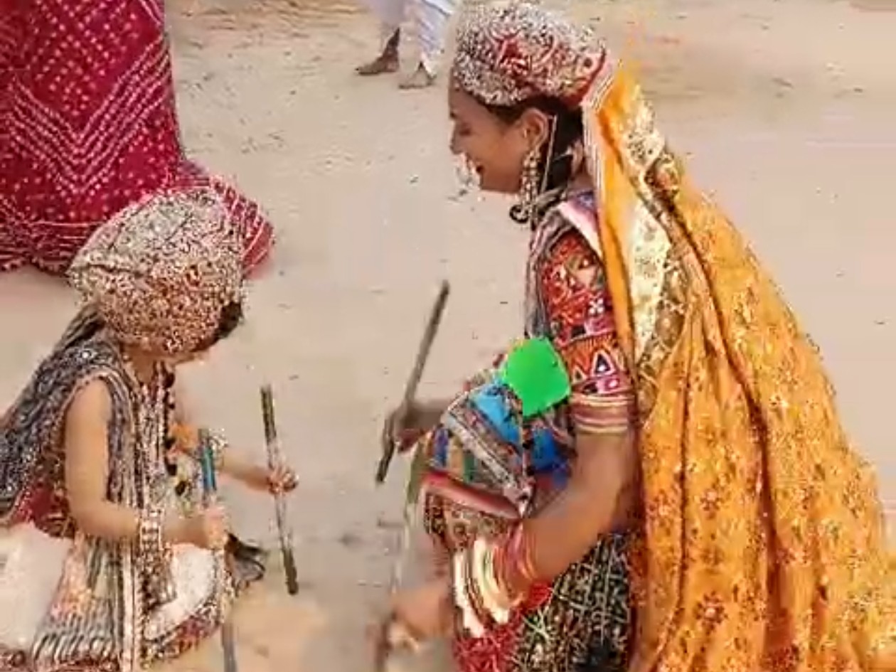 "मां-बच्चे का डुएट राउंड" ने सबको भावुक किया।