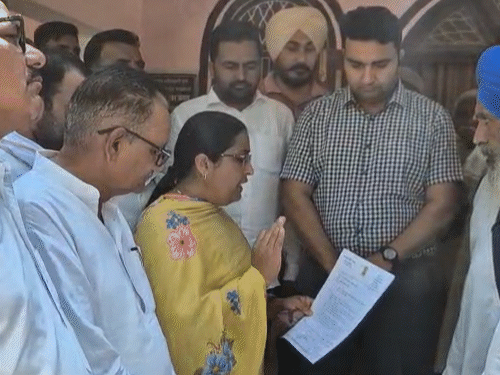 एसडीएम को ज्ञापन देकर जल्द कार्रवाई की मांग की।