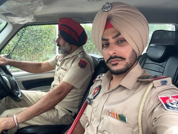 राजवीर जवंदा 2011 में पंजाब पुलिस में कॉन्स्टेबल के तौर पर भर्ती हुए थे।