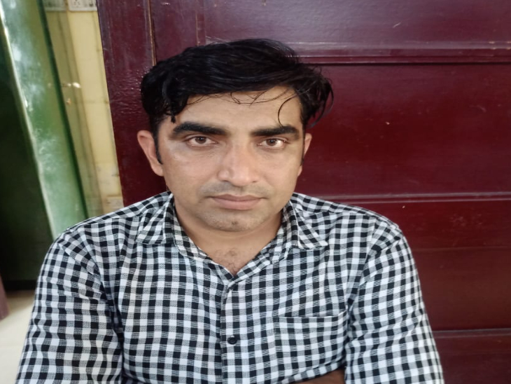 तत्कालीन सांगड़ पटवारी हनुमानराम।