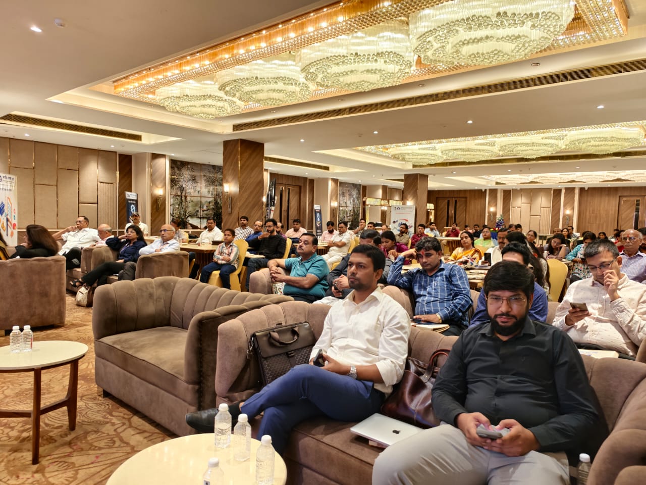 कार्यक्रम को विशेषज्ञ वक्ताओं ने भी संबोधित किया