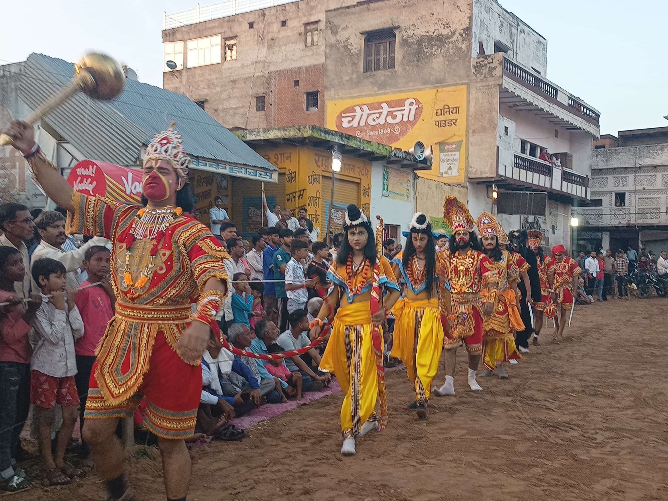 Angad-Ravan dialogue, Laxman Shakti staged in Bah Ramlila