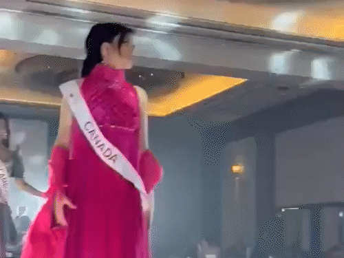 रैम्प वॉक शो के दौरान भूकंप के झटकों के बाद महिला मॉडल रैम्प से कूदकर भाग गईं।