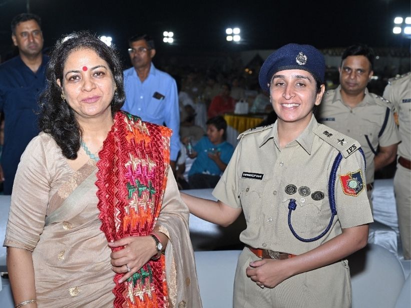 बेहतर कामकाज में चंडीगढ़ IT पार्क थाना पहले स्थान पर:  प्रशासक ने दिया इनाम, मेधावी बच्चे भी सम्मानित; पुलिस फैमिली वेलफेयर सेंटर का उद्घाटन – Chandigarh News