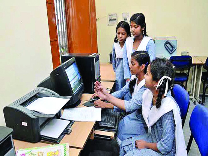 800 crore rupees have been spent on computer education so far. Children ...