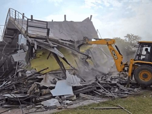 Gurugram Bulldozer Action: Congress Leader Rajesh Yadav's Property ...