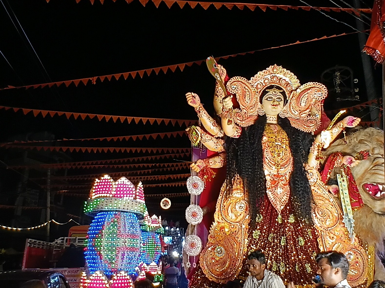 Bkhira Durga idol immersion took place with great pomp in Bakhira | बखिरा में ...