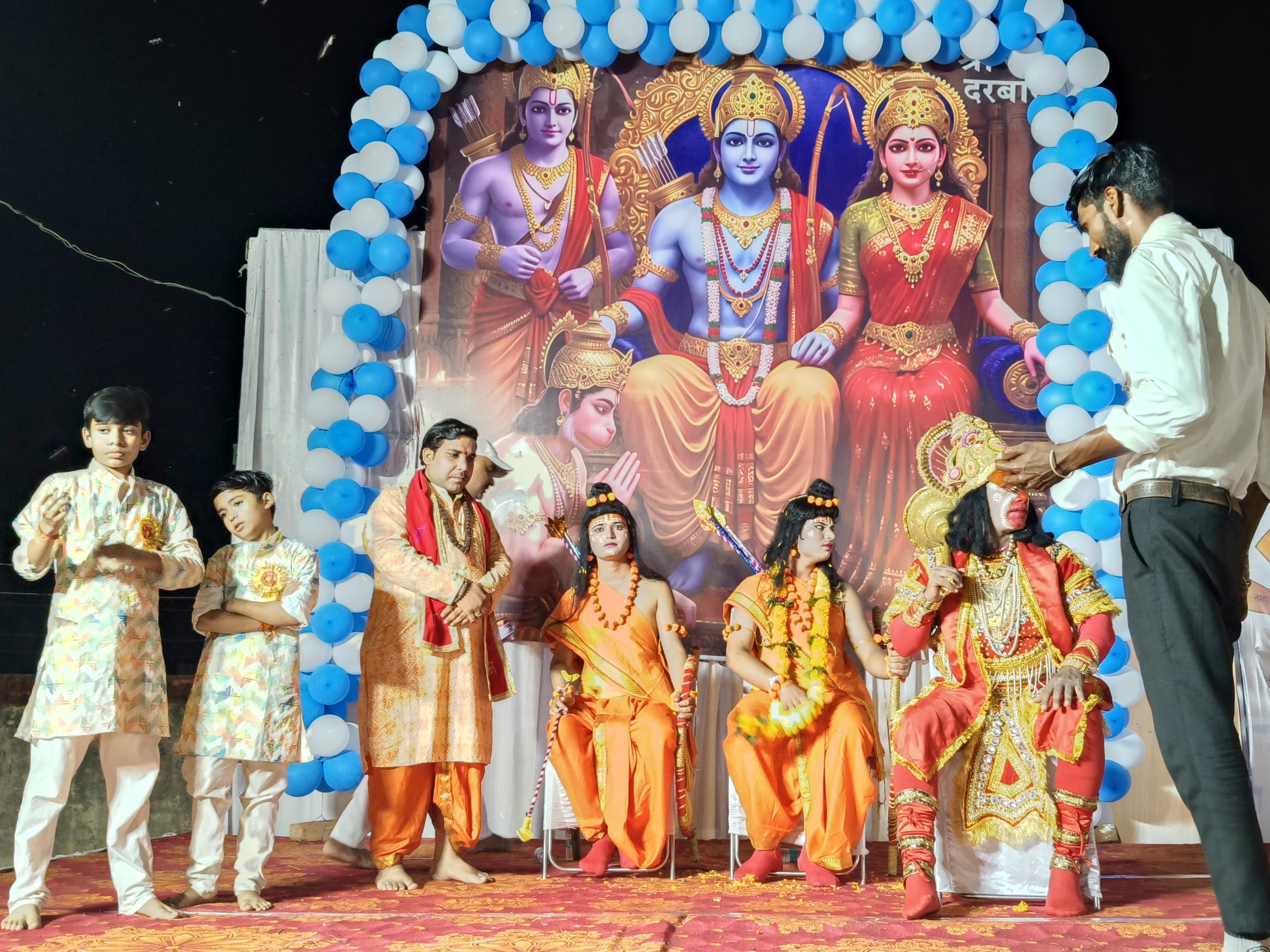 रावण दहन के बाद राम का राज्याभिषेक हुआ