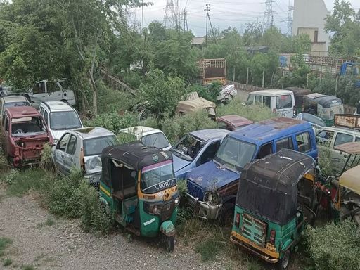 चंडीगढ़ पुलिस के सेक्टर-31 थाने में खड़ी गाड़ियां। (फाइल फोटो)