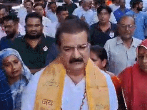 प्रताप सिंह ने बीजेपी सरकार पर गंभीर आरोप लगाए।