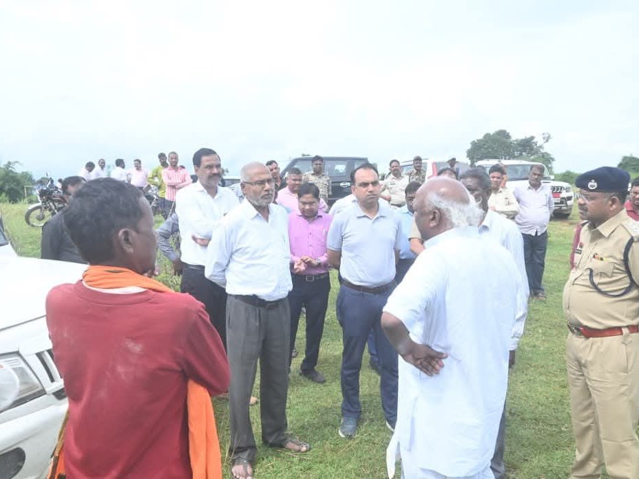 Governor Raman Governor Raman Deka to visit Balrampur tomorrow | राज्यपाल रमन डेका का ...