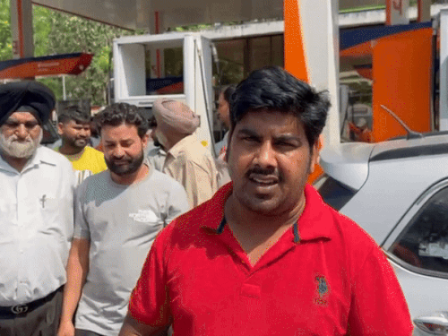 अनिल कुमार।