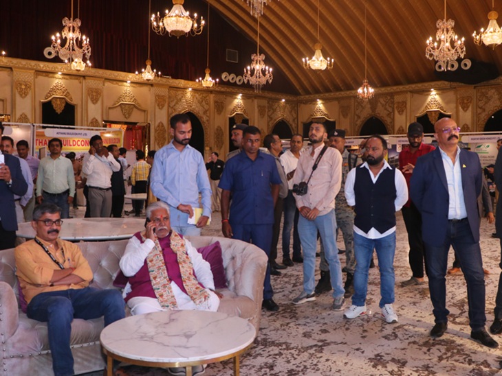 कार्यक्रम के दौरान मंत्री समेत अन्य की रही मौजूदगी।